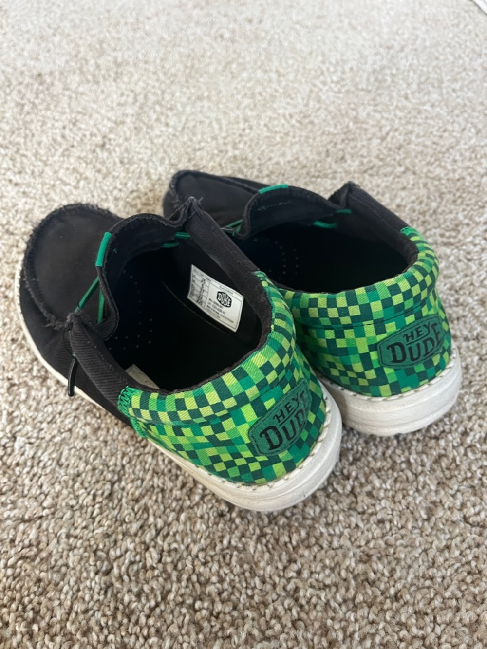 HEYDUDE Kids' Wally Funk Gaming Shoes - Picture 2 of 11